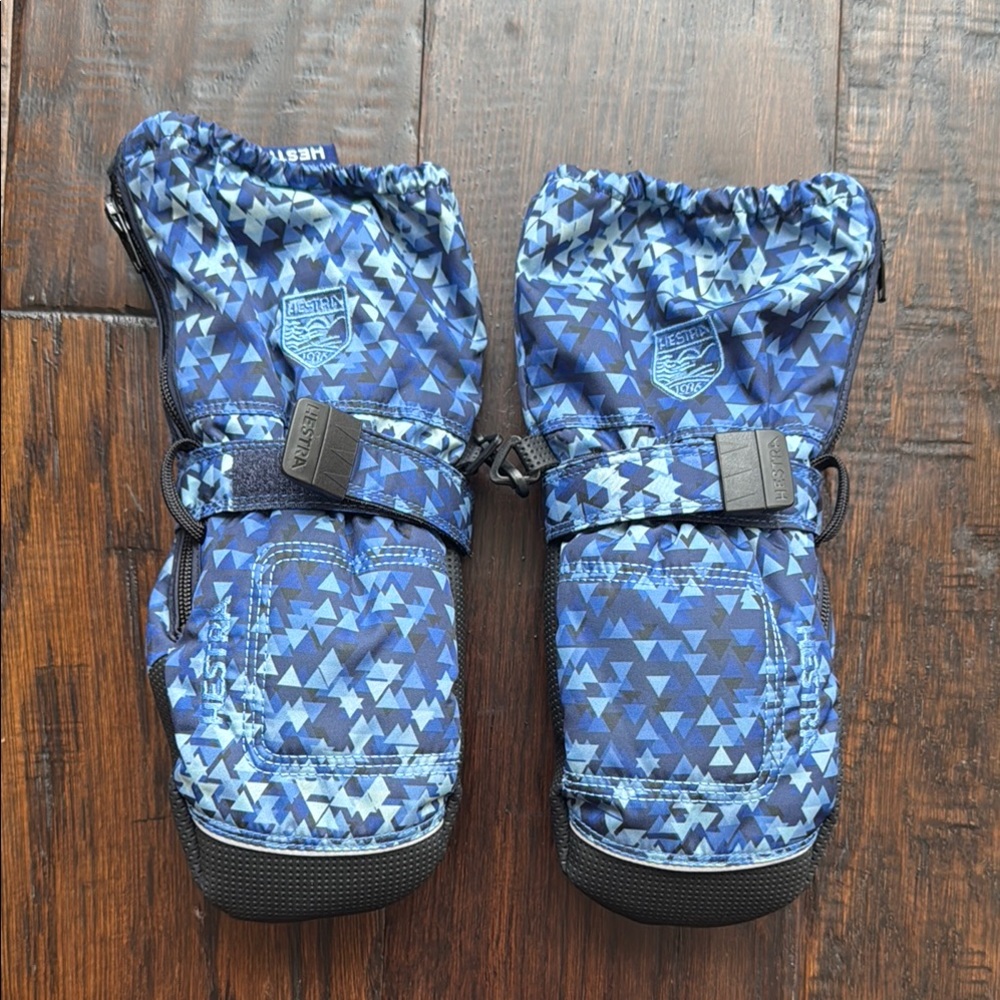 Hestra Kids' Blue Mittens